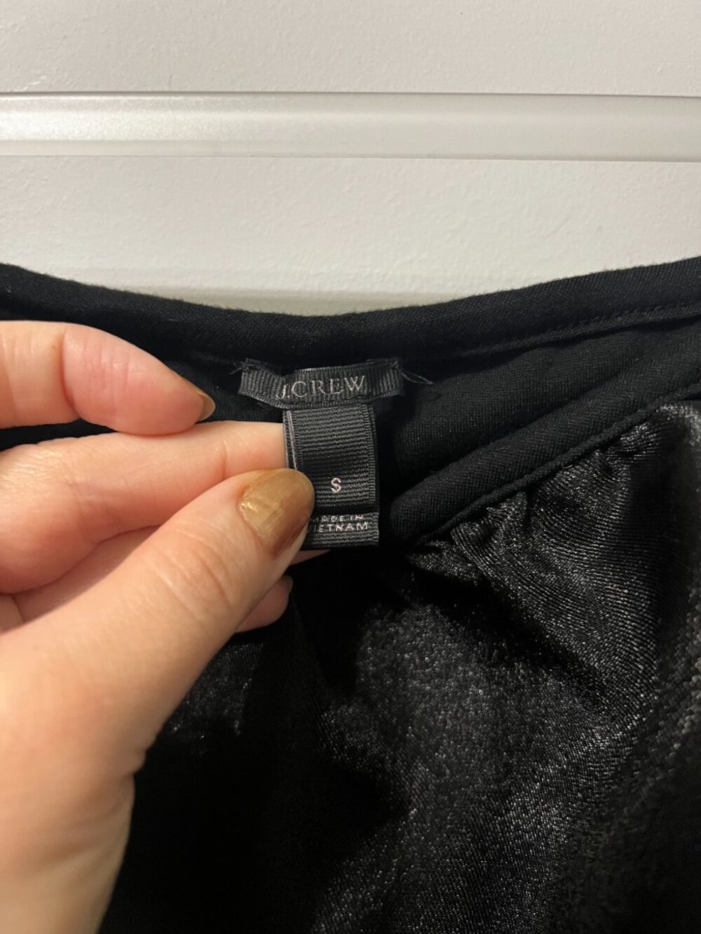 J.Crew Ruffle Off-The-Shoulder Top - Picture 2 of 3